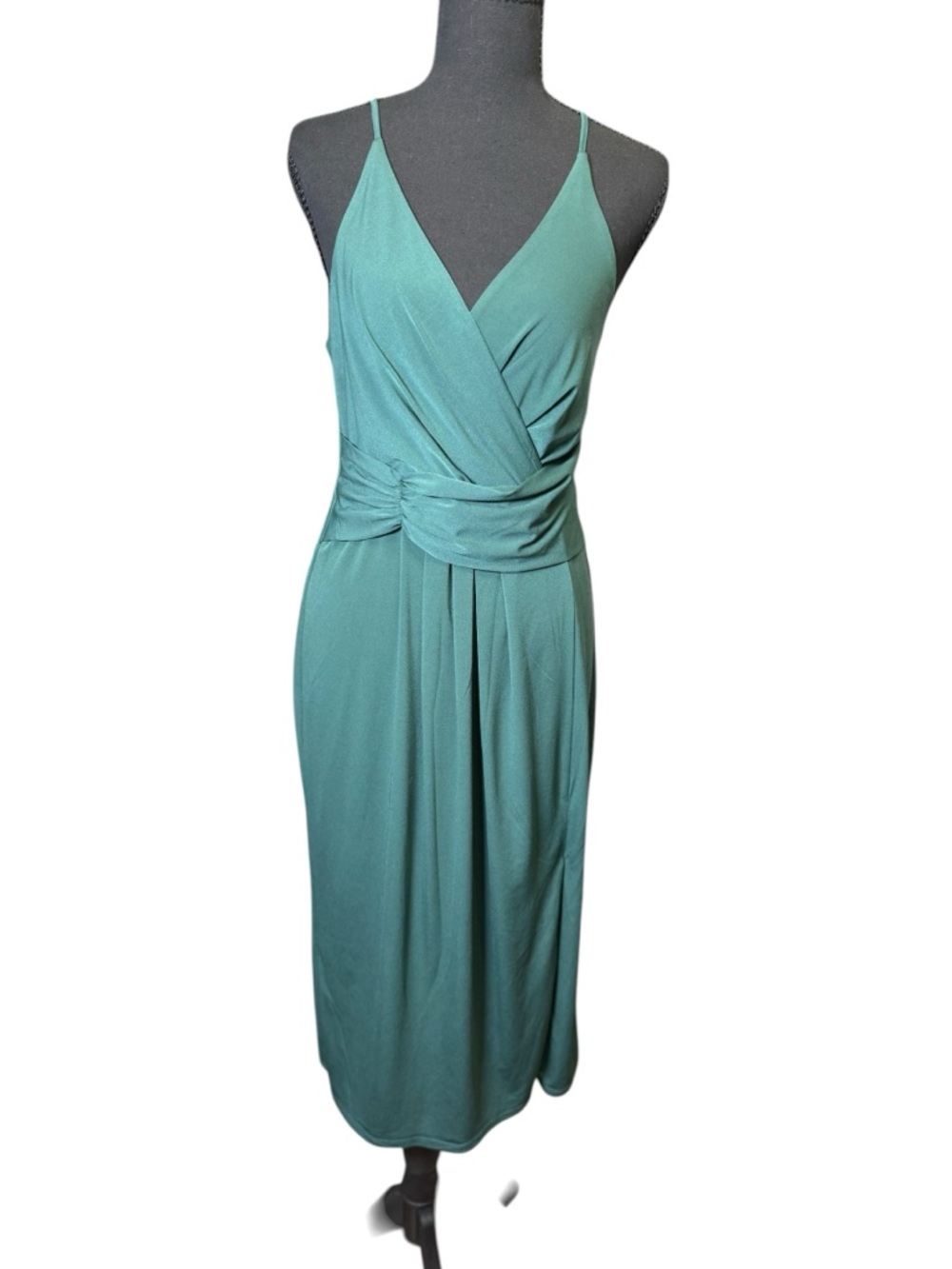 NWT BCBG Generation Women's Green Draped Dress with flattering ruching Size M